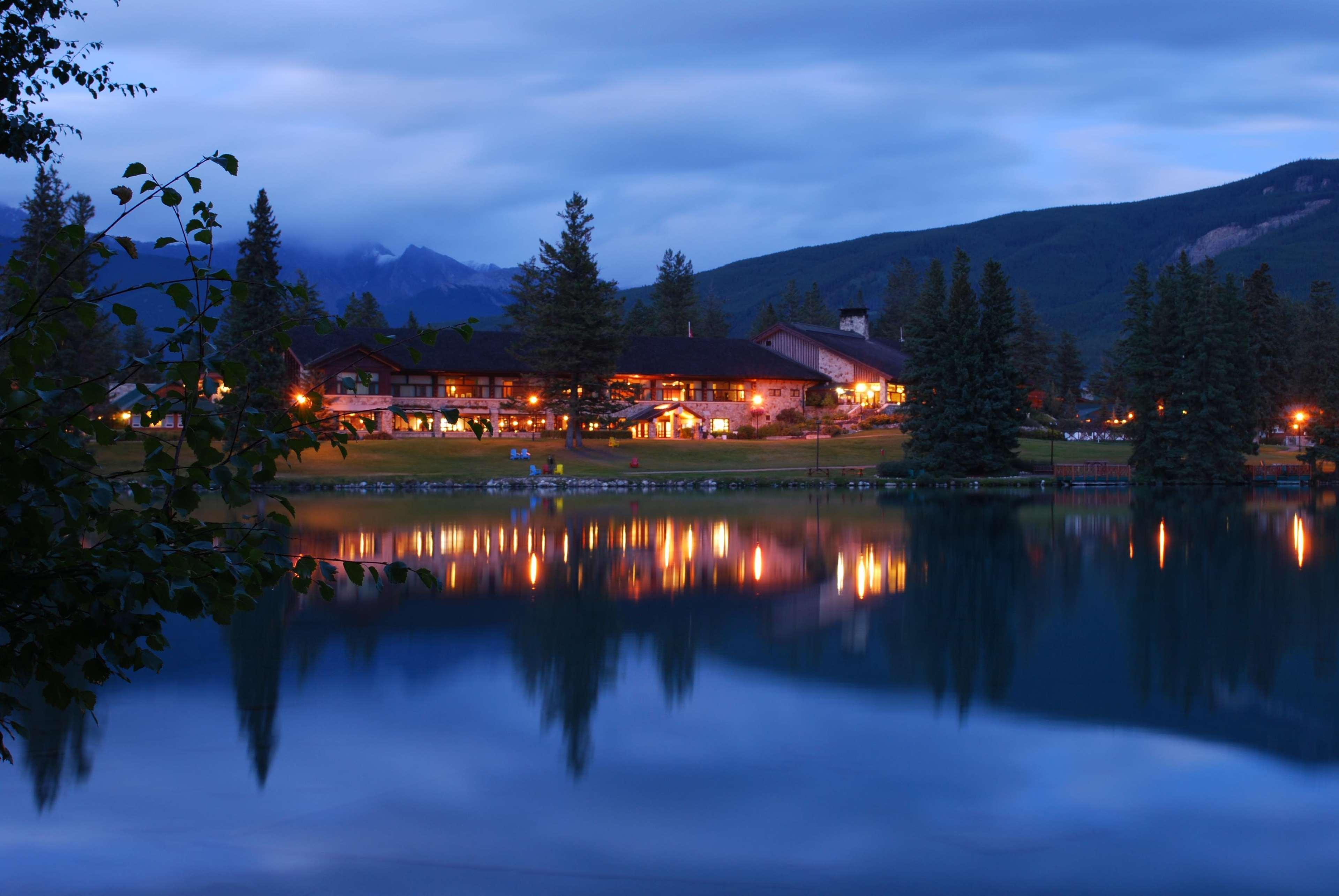 Fairmont Jasper Park Lodge Eksteriør bilde